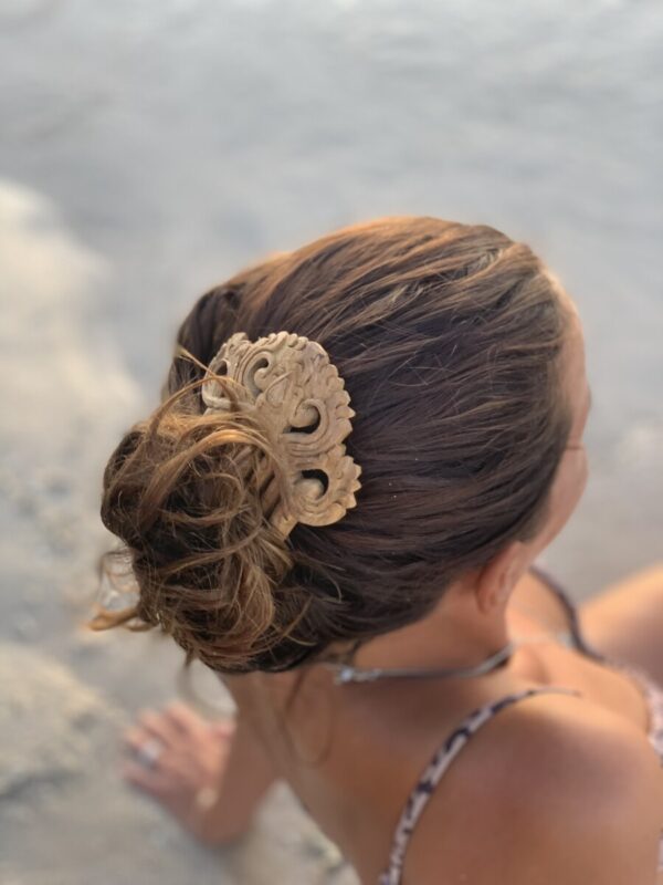 Wooden hair pin handmade in Bali